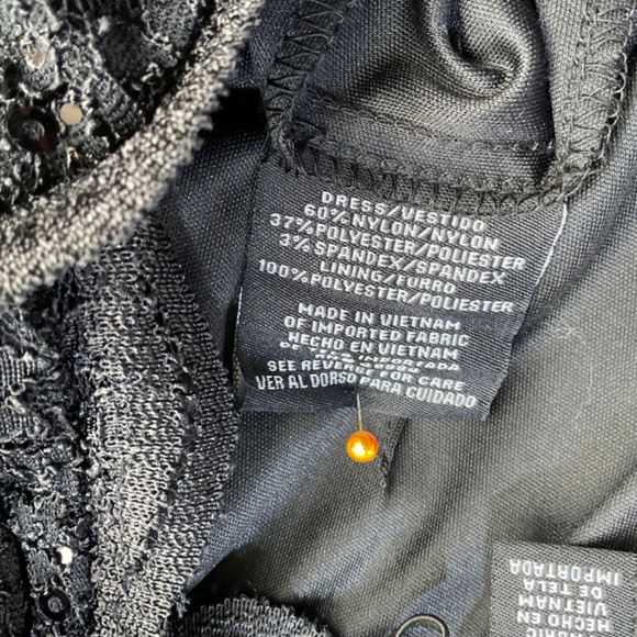 RM Richards Black Party Dress Lace Sequins Open Back (6) - Picture 7 of 9